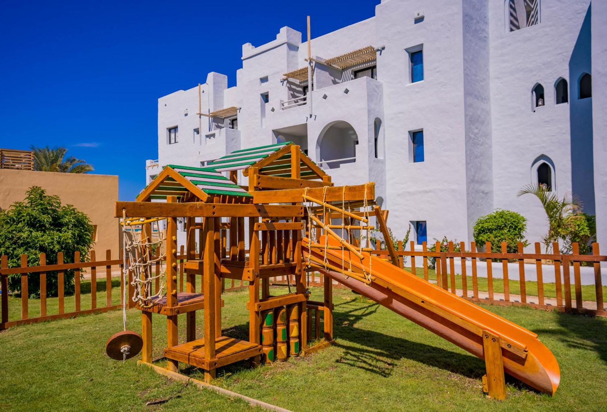Marina Lodge At Port Ghalib Kültér fotó