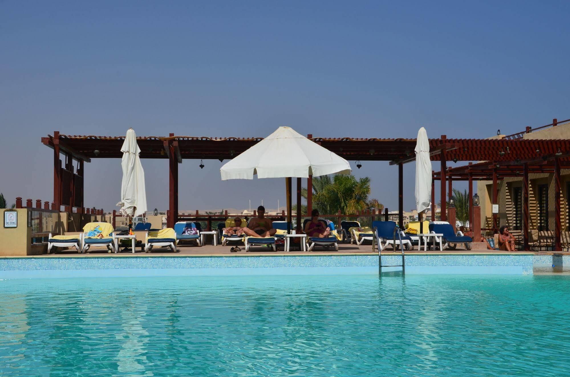 Marina Lodge At Port Ghalib Kültér fotó